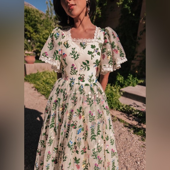 NWT Jessakae Gardenia Dress - L - Picture 3 of 9